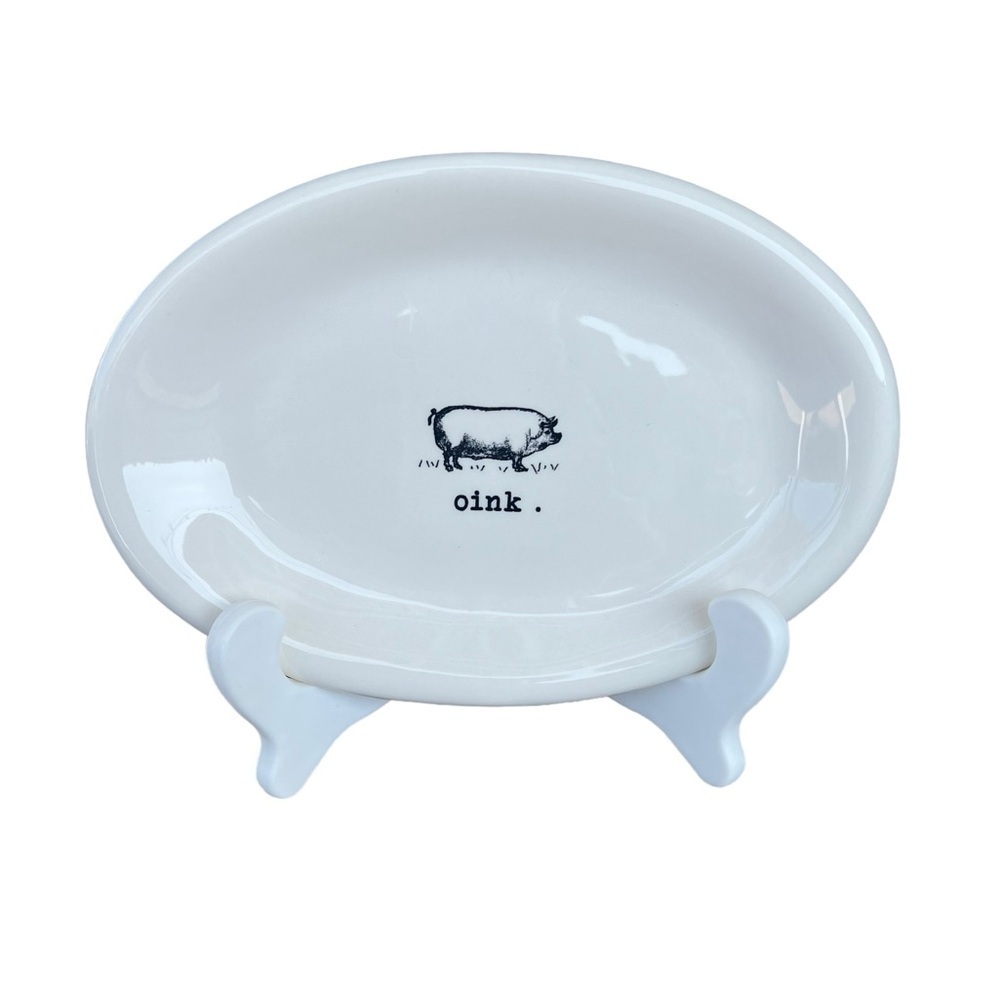 Rae Dunn Magenta Exclusive Farmline Oval Plate Oink Pig 2014 M Stamp GUC
